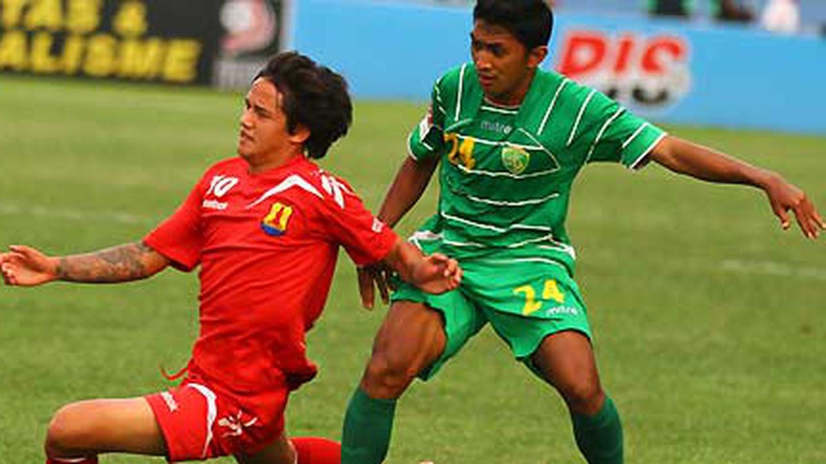 Persema Malang Menangi Derby Jatim - Bola Liputan6.com