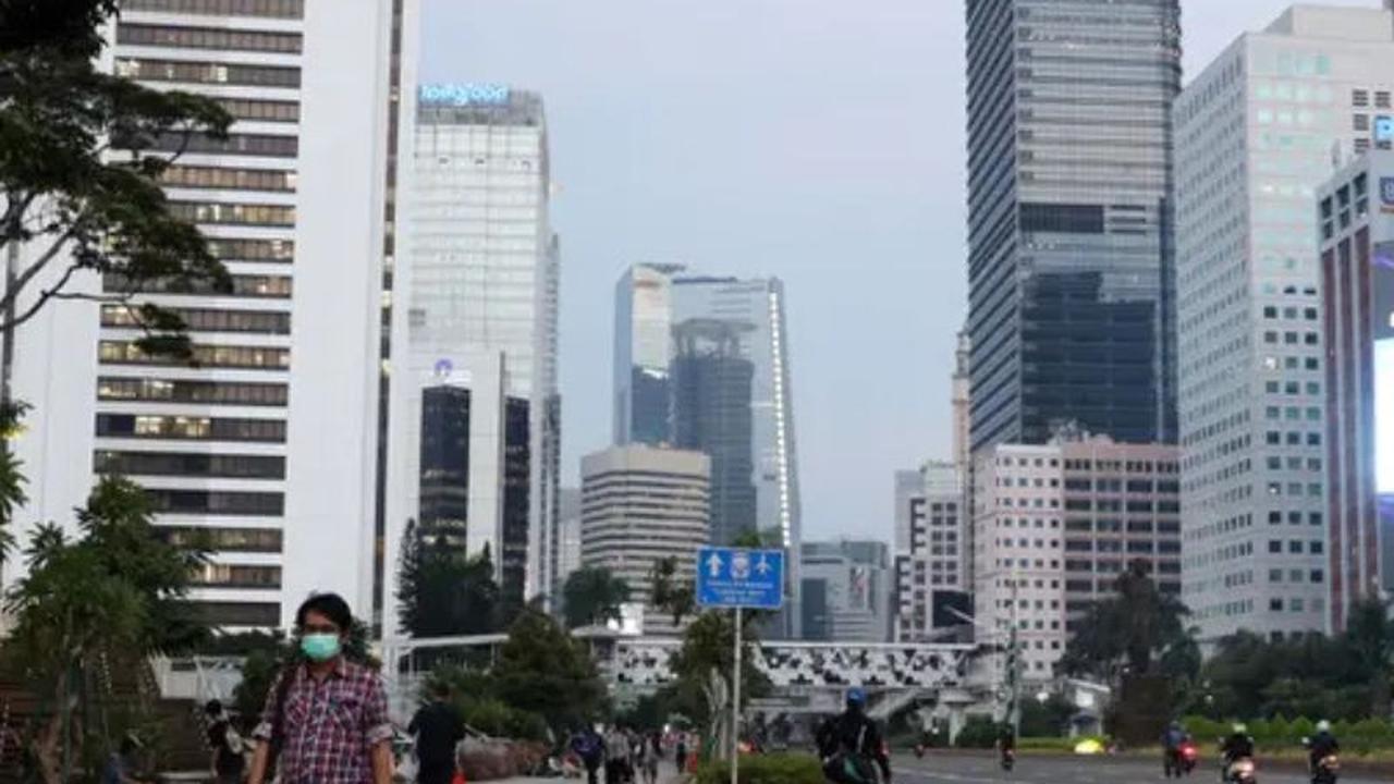 Jakarta Menuju Kenormalan Baru
