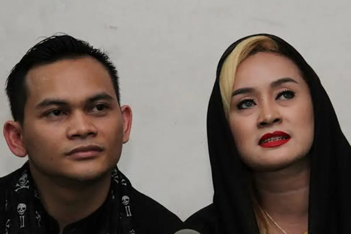 Lia 3 Serigala dan Mbah Mijan