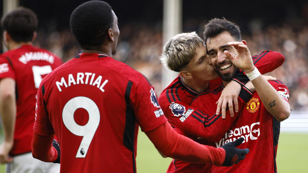 Tak Tertarik Tinggalkan MU, Bruno Fernandes Tolak Tawaran Menggiurkan ...