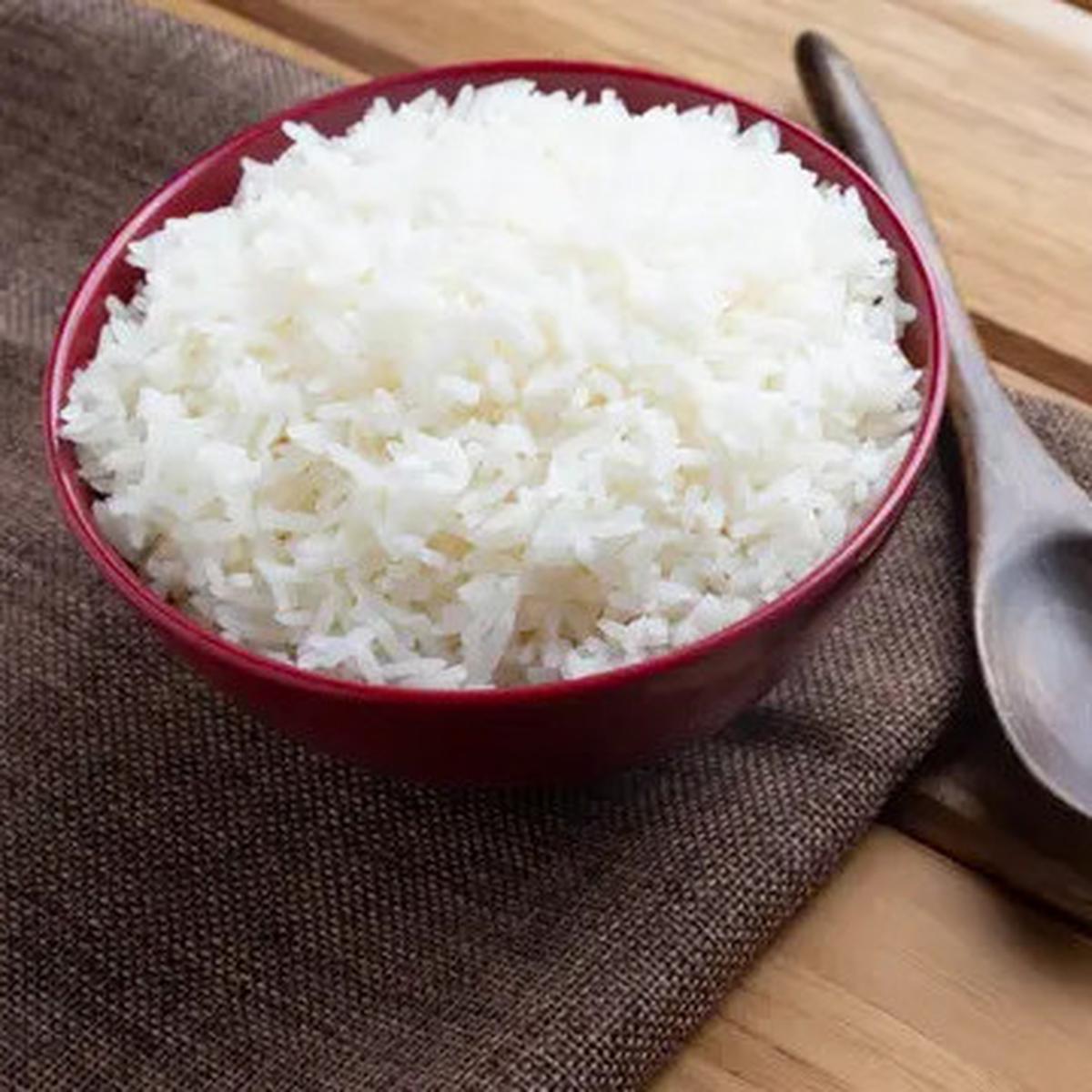 Nasi Terlalu Keras atau Lembek? Ini Cara Memasak Nasi agar Tepat dan Pulen