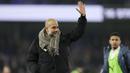 Pelatih Manchester City, Pep Guardiola merayakan kemenangan timnya atas Ipswich Town pada laga lanjutan Liga Inggris 2024/2025 di Portman Road, Ipswich, Inggris, Senin (20/01/2025) dini hari WIB. (AP Photo/Ian Walton)