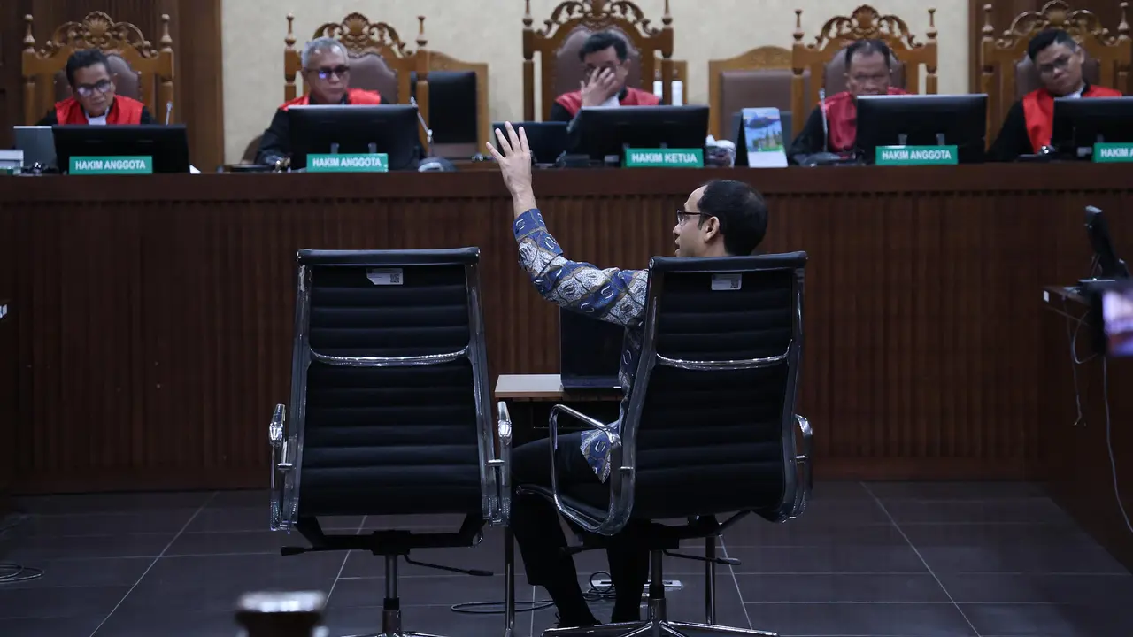 Nadiem Makarim Jalani Sidang Pemeriksaan Terdakwa