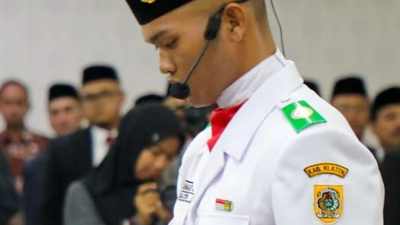 Kisah Anak Satpam Jadi Anggota Paskibraka Jateng, Pesan Orang Tuanya Bikin Haru