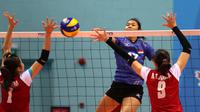 Maya Indri tim voli putri SEA Games 2015 (Bola.com/Arief Bagus)