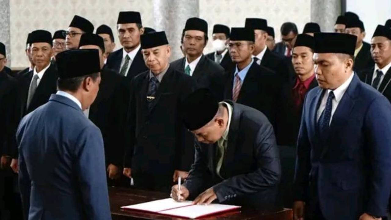 Penguatan Diskominfo Sumbawa Barat: Bupati Dorong Integrasi Data dan Informasi Publik