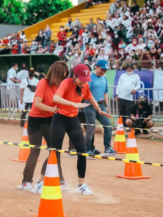 (Instagram/maudyayunda)