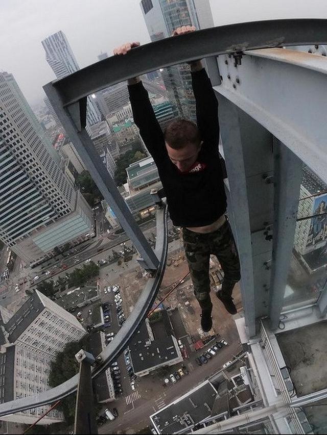 Terjatuh dari Lantai 68, Ini Potret Remi Lucidi saat Berada Atas Bangunan Tinggi