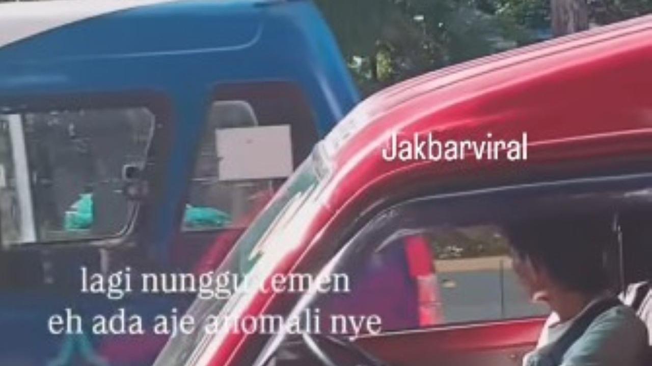 Viral Sopir Angkot di Jakarta Masturbasi, ini Tampangnya