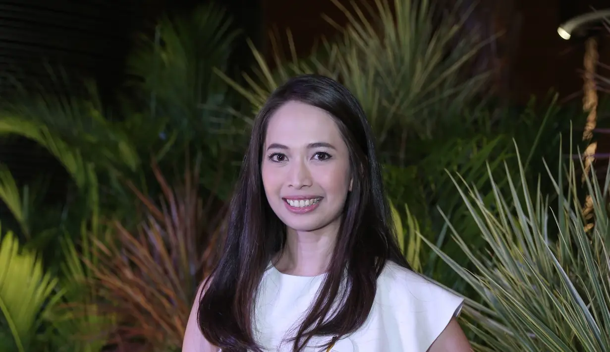 "Mungkin dari beberapa show yang saya ikutin saya banyak kenal dengan kakak-kakak saya di APPMI ini. Mungkin dari situ ajak saya untuk gabung di sini," ucapnya. (Galih W. Satria/Bintang.com)