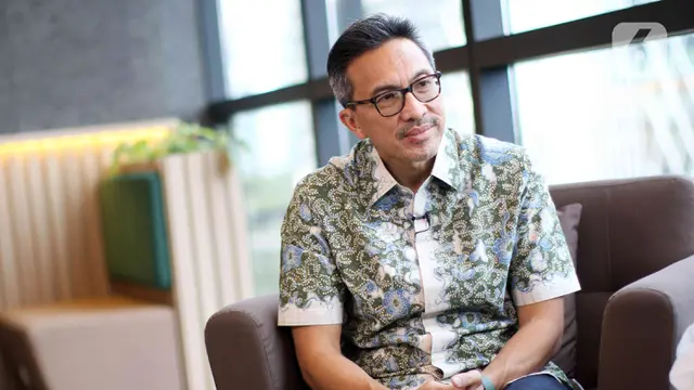 Direktur Utama Bank Fama,  Tigor M. Siahaan