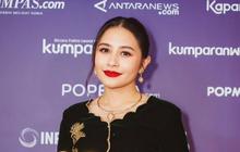 Prilly Latuconsina Akui Kaget Bisa Bawa Pulang Piala Penghargaan Festival Fim Indonesia Lagi