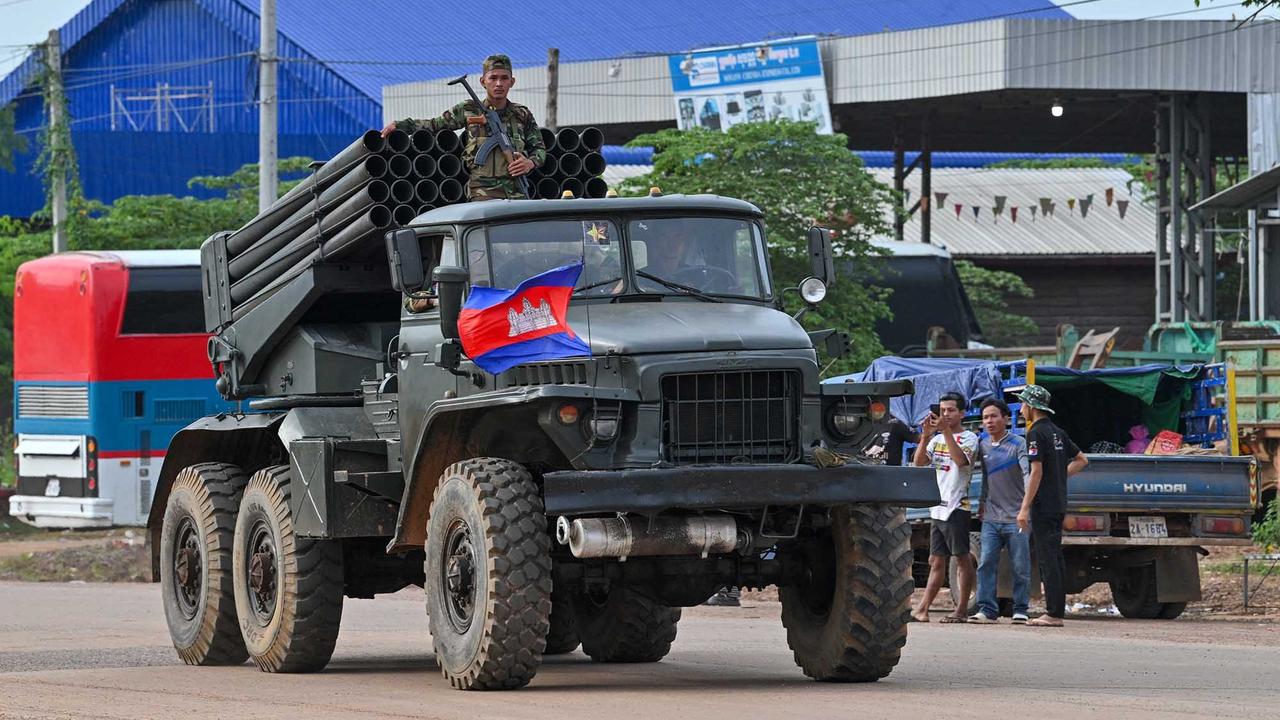 FOTO:  Perang Thailand-Kamboja Tewaskan Belasan Warga dan Picu 120 Ribu Pengungsi