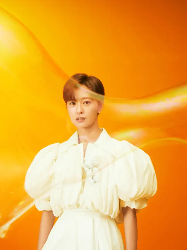 Jung Yu Mi (Choi Yong Bin for Netflix)