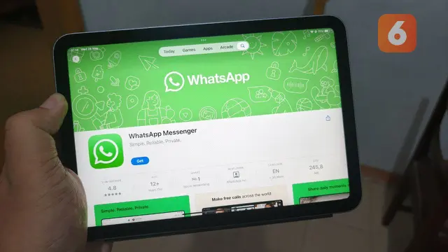 WhatsApp versi iPadOS