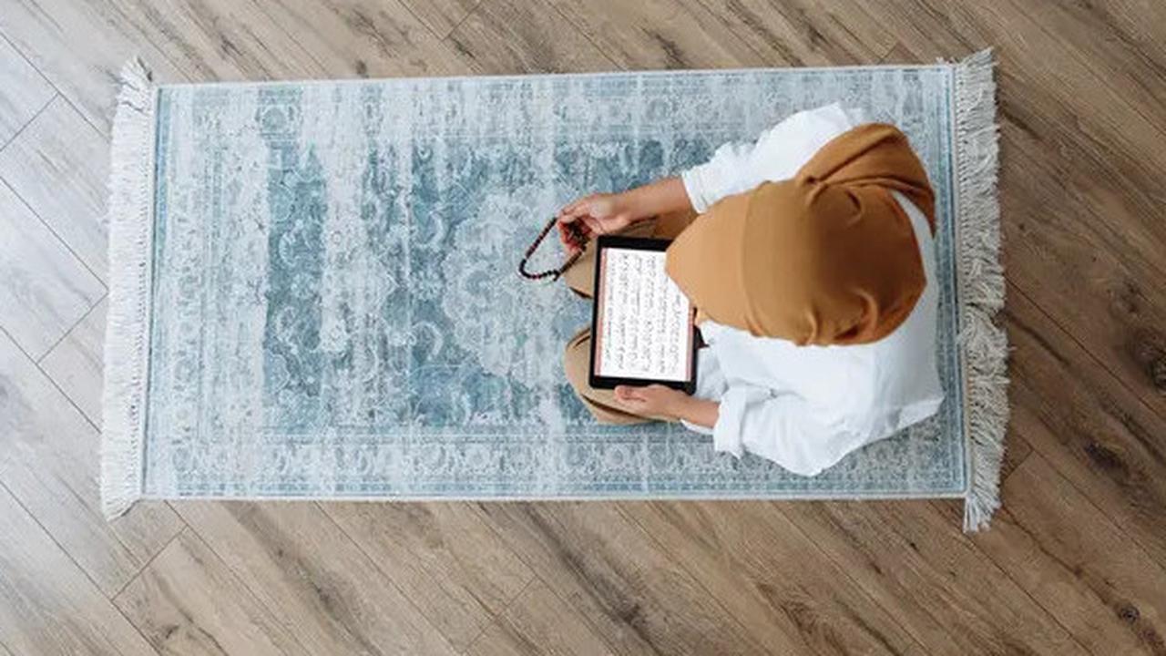 Kumpulan Doa Setelah Sholat Tahajud Lengkap, Ini Keutamaannya