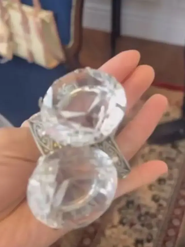 6 Potret Geng Cendol Pamer Kekompakan, Diwarnai Kejutan Cincin Berlian dari Titi Kamal (instagram/tya_ariestya)