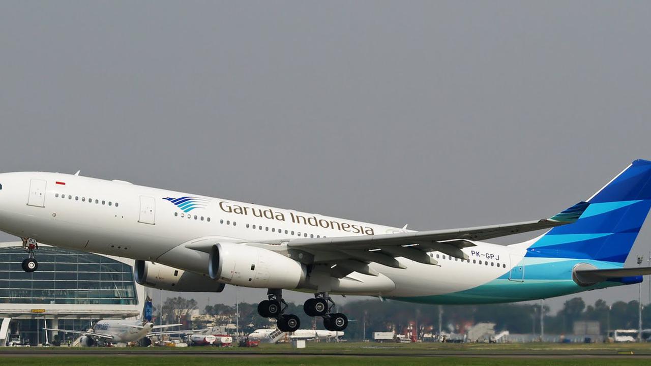 Pesawat Garuda Indonesia