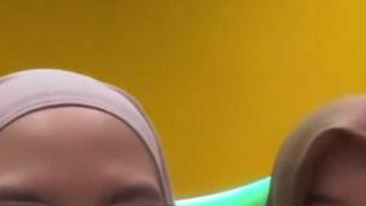 Kompak dan Akur