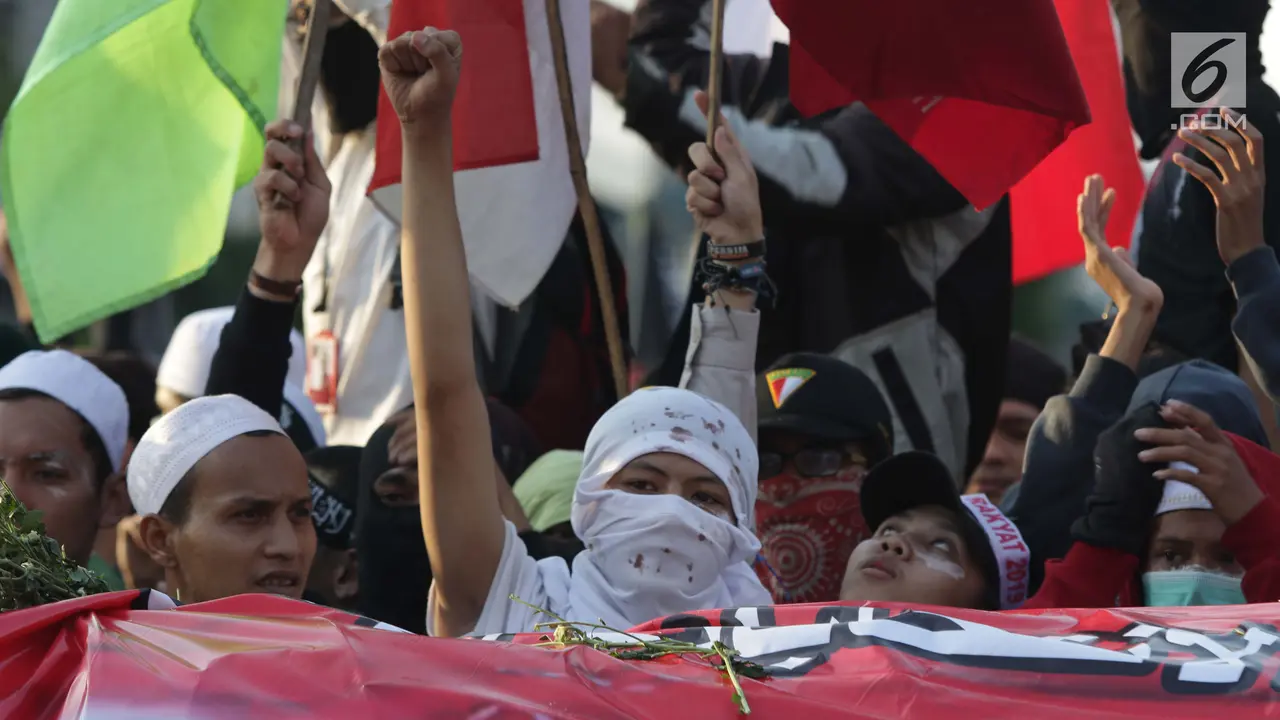 Massa Aksi 22 Mei Penuhi Setiap Sudut Depan Gedung Bawaslu