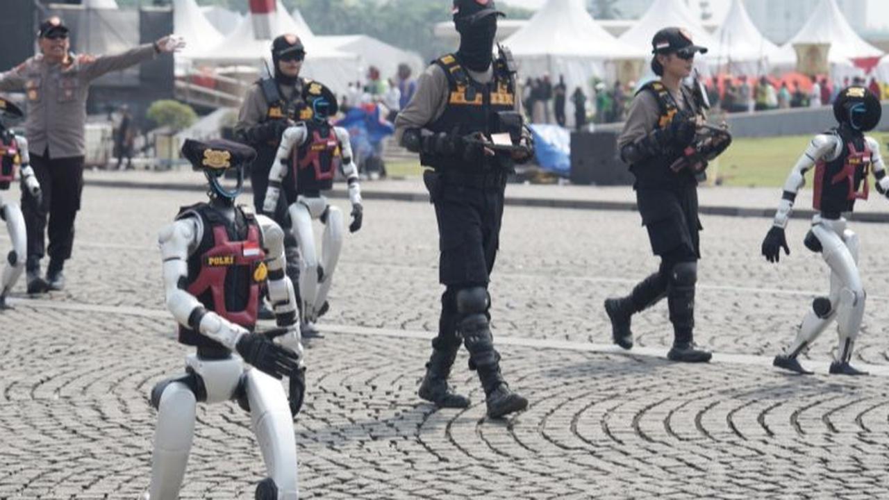 Melihat Kecanggihan Robot Humanoid yang Ramaikan HUT ke-79 Bhayangkara: Bisa Lari dan Hormat Seperti Polisi