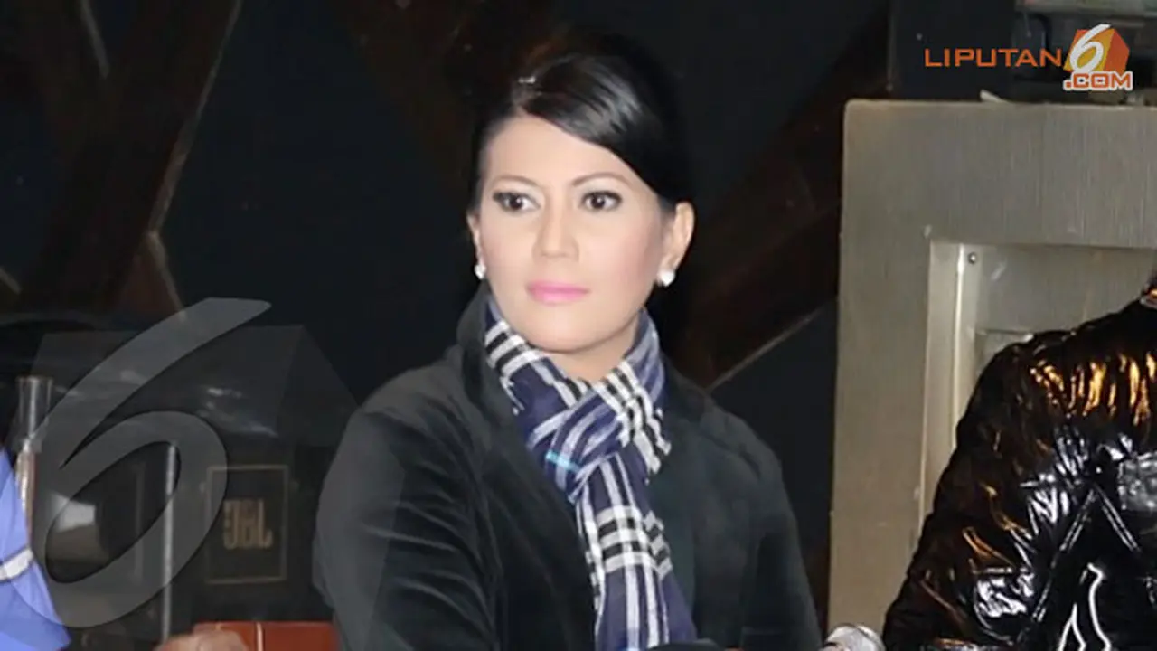 helsi-herlinda-131218b.jpg