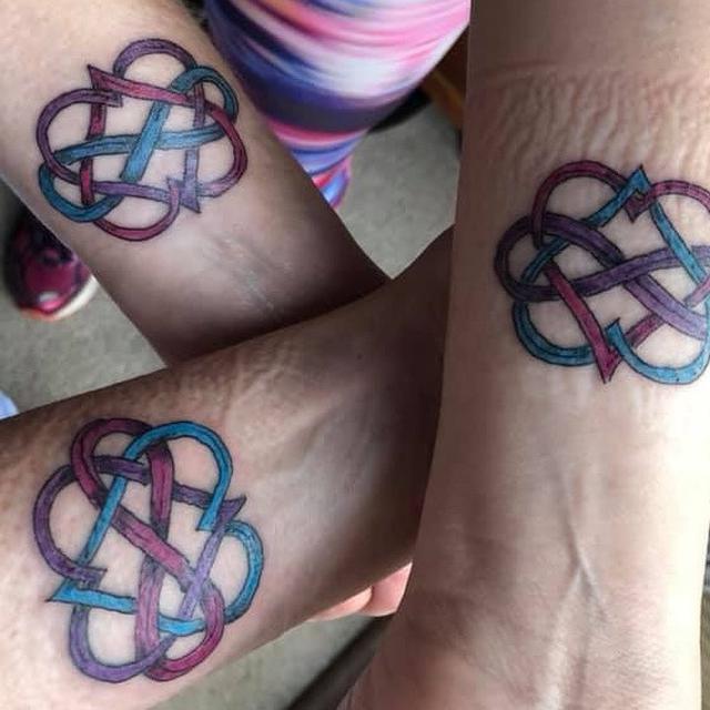 7 Tato  Couple  Ini Jadi Bukti Kasih Sayang Memiliki Arti 