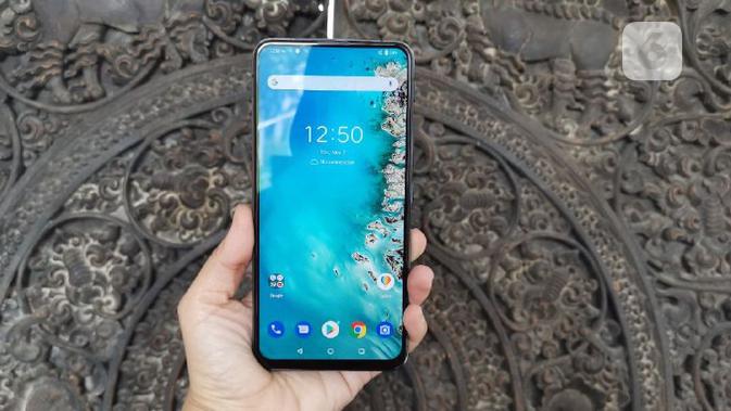 Asus Zenfone 6. Liputan6.com/Andina Librianty