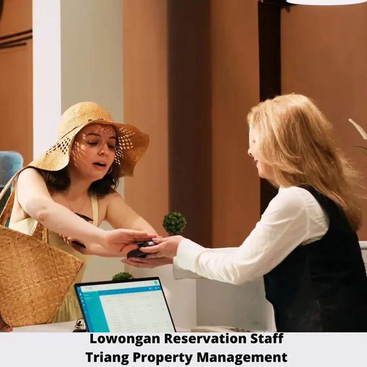 Tanda-Tanda Karakter Berkelas pada Perempuan Sederhana yang Mengesankan