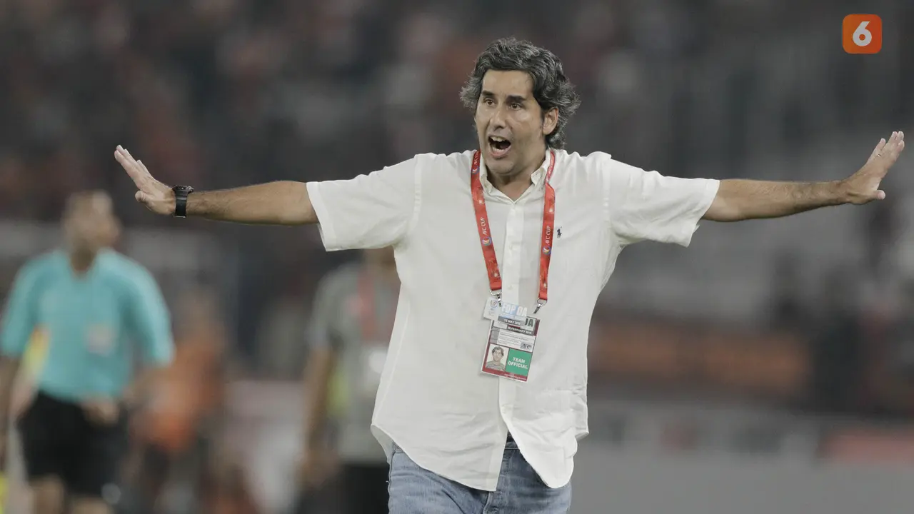 Pelatih Persija, Stefano Cugurra Teco