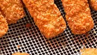 Cara Membuat Pisang Nugget tidak Lembek dengan Resep Crispy di Luar