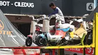 Asosiasi Sepeda Motor Listrik Indonesia (AISMOLI) mengungkapkan penjualan sepeda motor listrik di Indonesia telah mencapai 48 ribu unit. (Liputan6.com/Angga Yuniar)