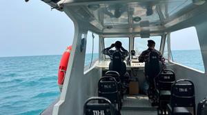 TNI AL Kerahkan 11 Kapal Cari Lima Jurnalis Hilang