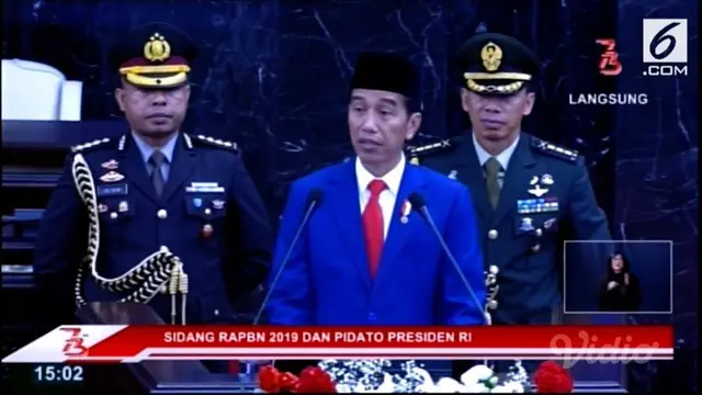 Presiden Joko Widodo (Jokowi) memastikan akan menaikkan gaji pokok Pegawai Negeri Sipil (PNS) dan dan pensiun pada tahun depan.