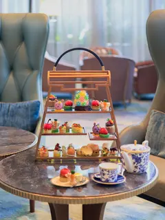 Tahun ini, InterContinental Jakarta Pondok Indah menghadirkan pengalaman yang dirancang untuk dinikmati tanpa terburu-buru—mengajak setiap tamu untuk benar-benar hadir dalam setiap momen bersama orang-orang terdekat. (foto/dok: InterContinental)