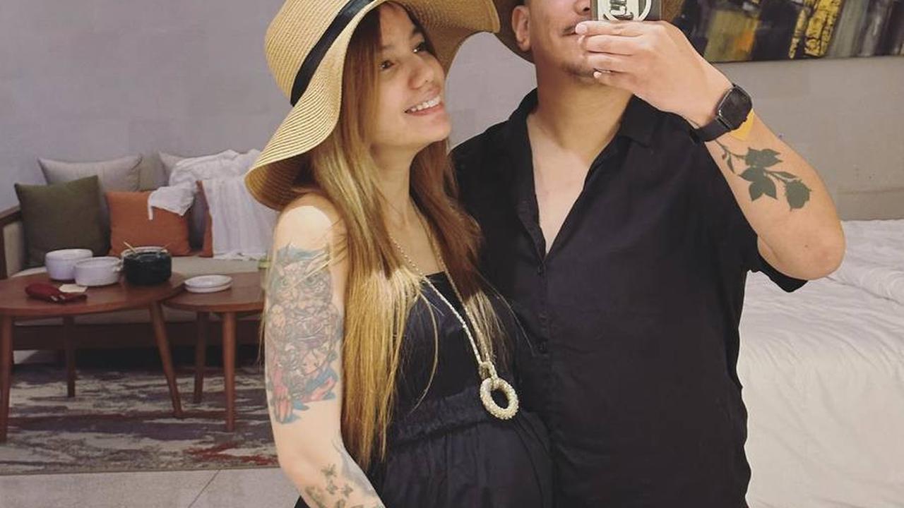 Pesona Bumil Kian Terpancar, Potret Terbaru Sheila Marcia Hamil Anak Kelima, Jelang Persalinan Sering Alami Kontraksi Palsu