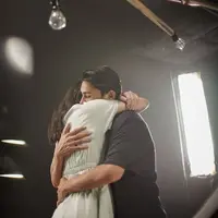 Rheno Poetiray berbagi cerita tentang Diam, singlenya yang baru saja rilis.