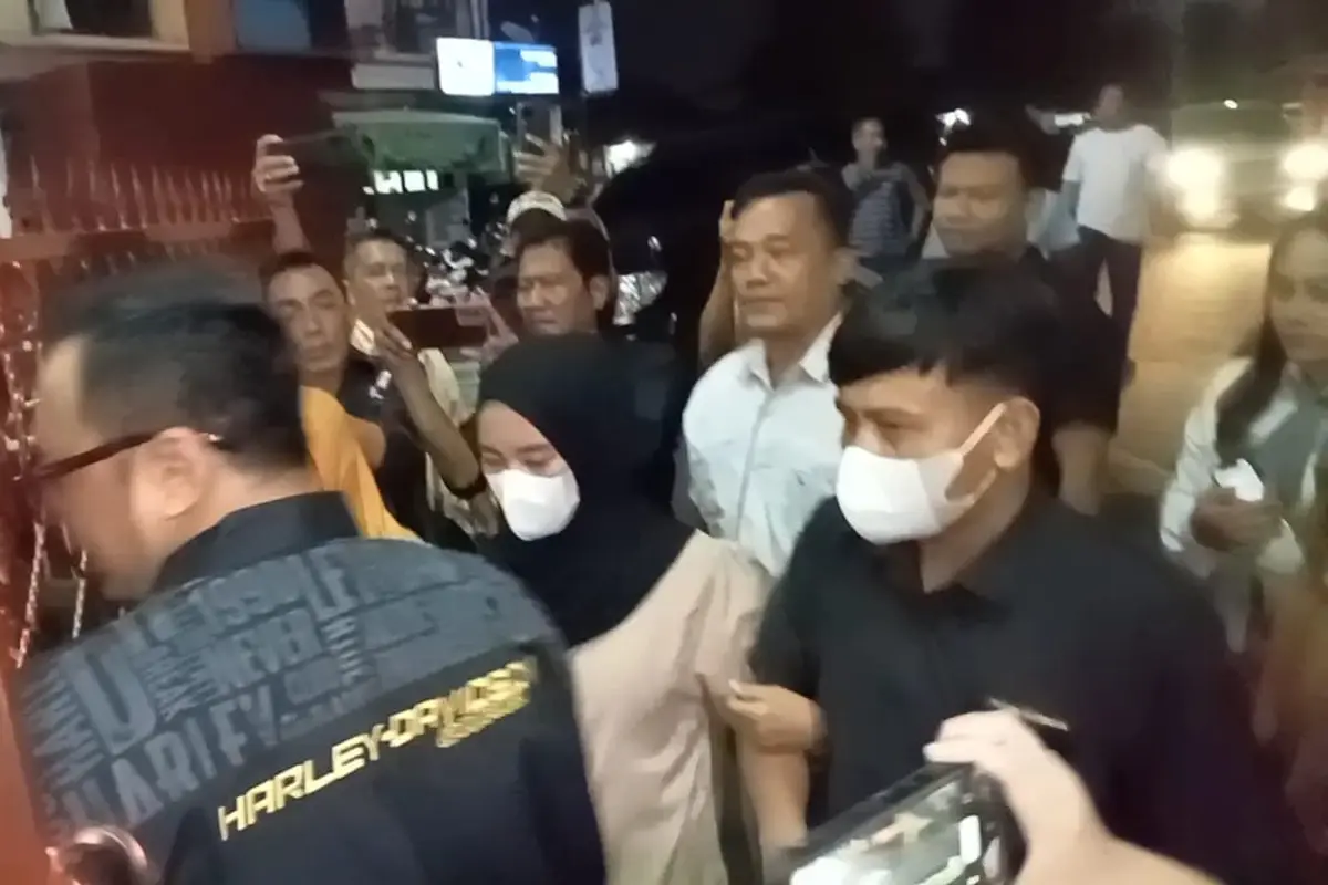 Linda Sahabat Vina Cirebon