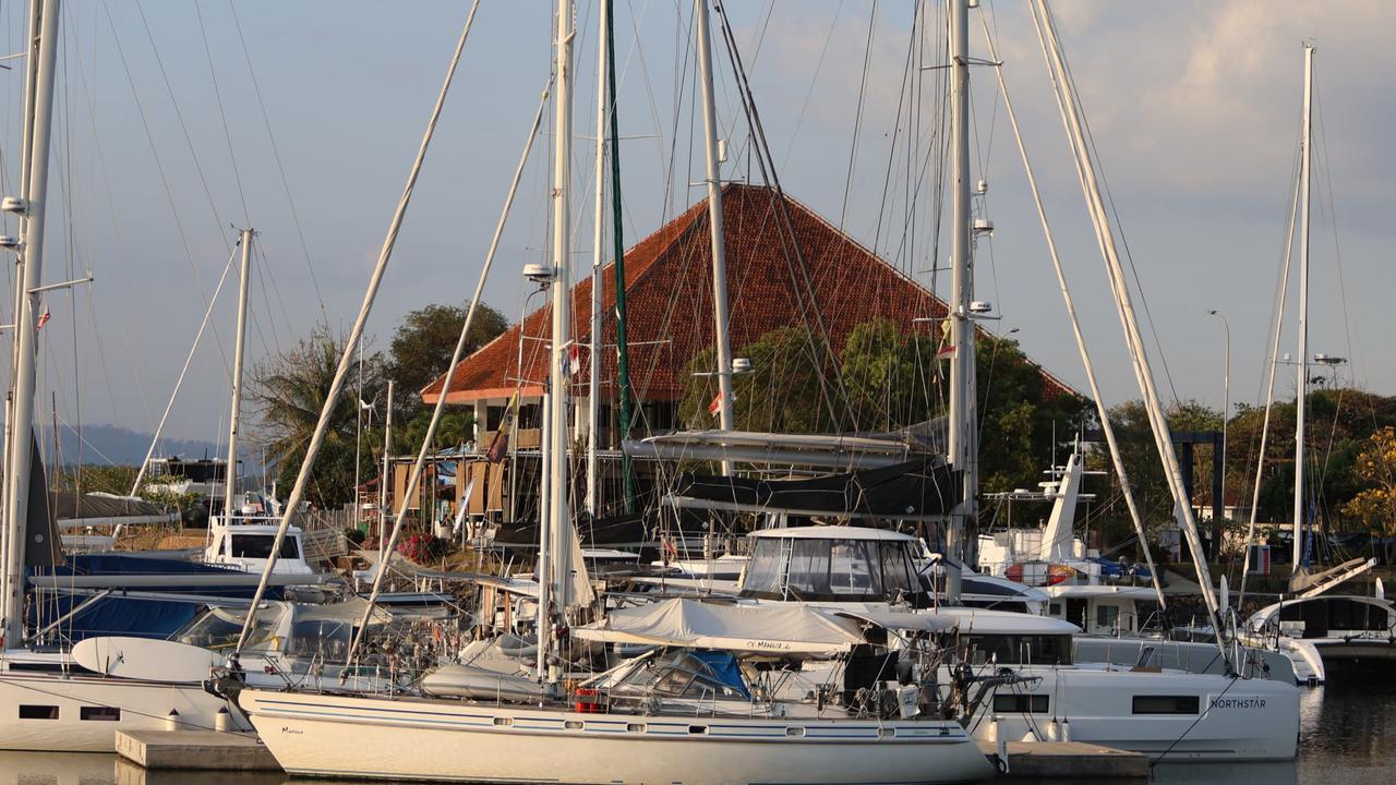 Belasan Yacht dari Berbagai Negara Berlabuh di Marina Boom Banyuwangi