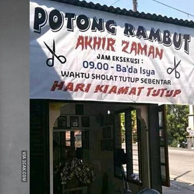 6 Spanduk Potong Rambut Ini Kocak Sekaligus Bikin Geleng Kepala Hot Liputan6 Com Peralatan pangkas rambut rumahan sering kali dilengkapi dengan jenis gunting yang biasanya digunakan tukang cukur, yang berukuran panjang, tipis, dan runcing. 6 spanduk potong rambut ini kocak
