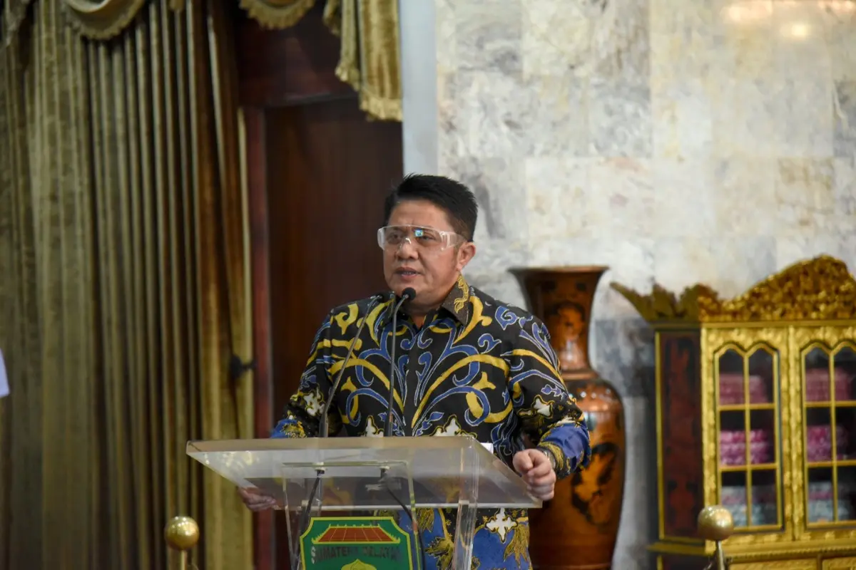 Gubernur Sumatera Selatan Herman Deru