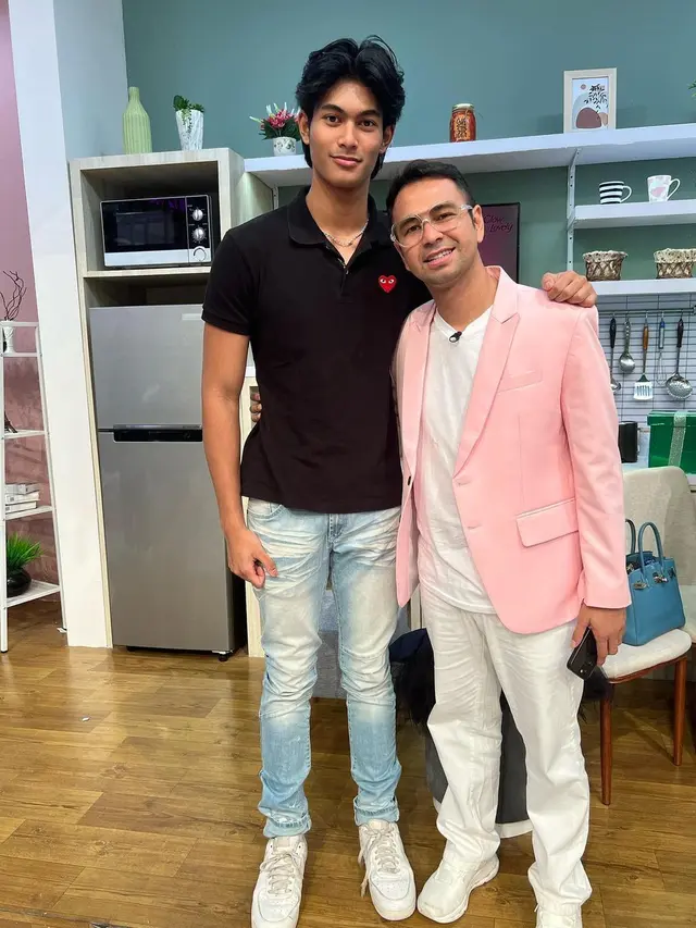 Marco bersama beberapa artis (Instagram/dps_diahpermatasari)