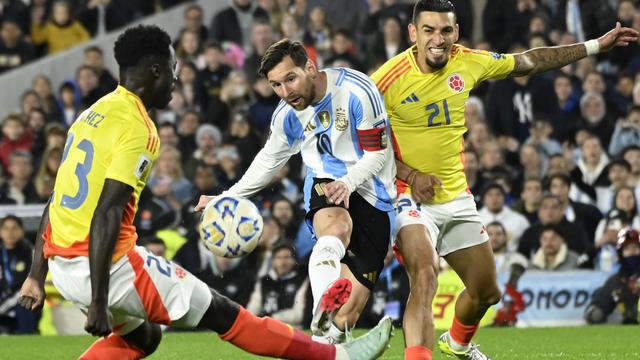 Timnas Argentina 1-1 Timnas Kolombia.
