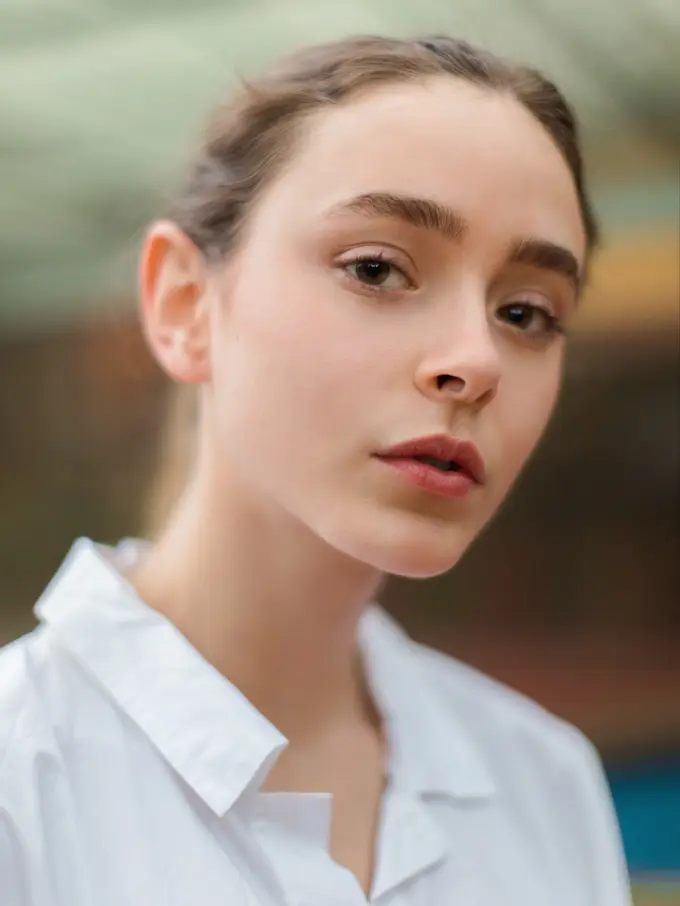 Kulit lembap, awal dari langkah wajah terlihat awet muda / Image: Unsplash