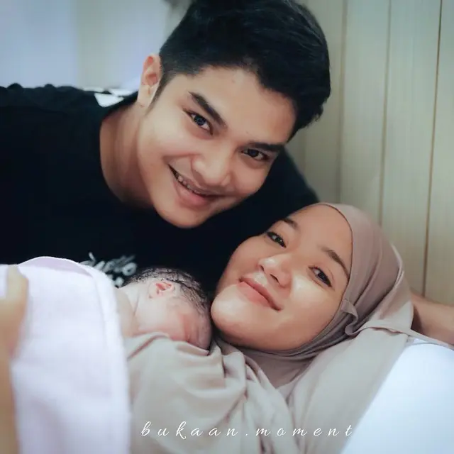 Melahirkan Anak Pertama, Ini 6 Potret Perjalanan Kehamilan Erica Putri