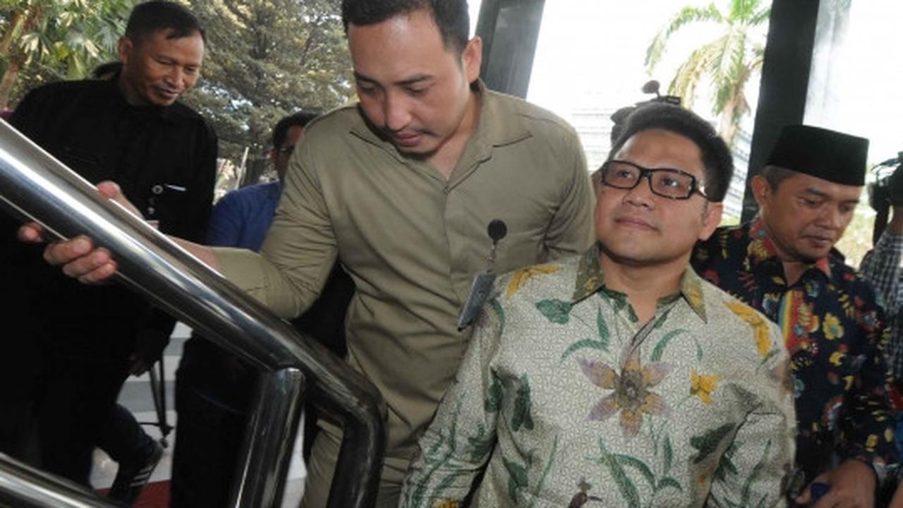Ekspresi santai Cak Imin saat penuhi panggilan KPK