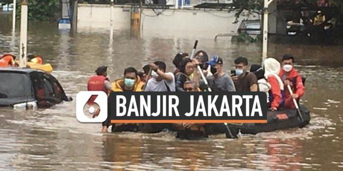 VIDEO: Banjir Jakarta, Perahu Karet Bertemu Mobil Tenggelam di Daerah Elit Kemang
