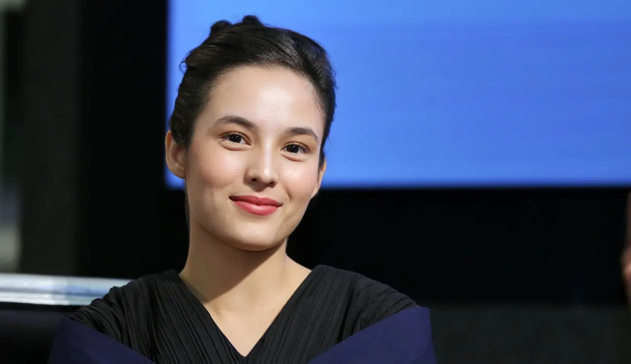 "Tujuannya positif untuk meningkatkan kesadaran terhadap kanker payudara. Kenapa aku mau ikut terlibat, karena Pinky Promise mengajarkan banyak arti kehidupan," ujar Chelsea Islan. (Adrian Putra/Bintang.com)