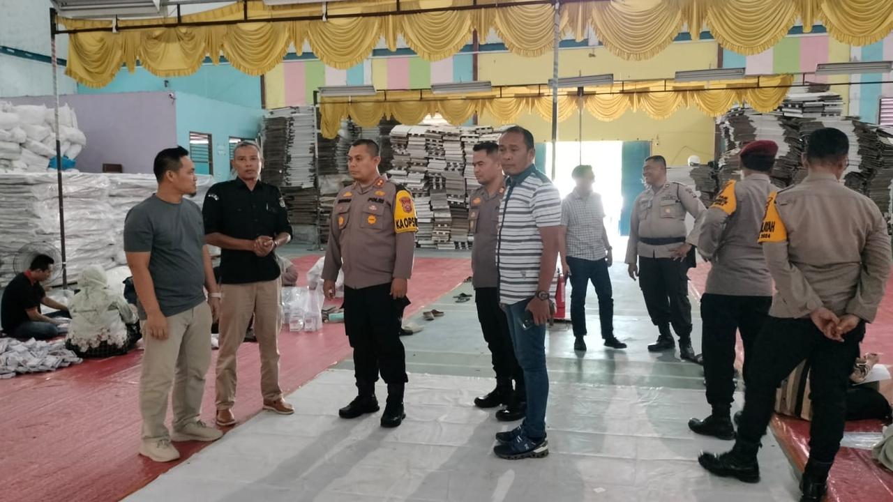 Cek Gudang Logistik Pilkada, Kapolres Dumai ke Personel: Saya Tidak ingin Dengar Ada Sikap Arogan