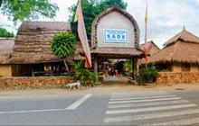 Mengunjungi Desa Sade di Pulau Lombok, Rumah Bagi Masyarakat Suku Sasak yang Setia Pertahankan Budaya Leluhur